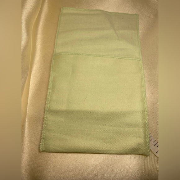 Burberry Wallet DustBag🔥NEW🔥Pistachio Green/Black LOGO/Foldover💚Bundle & Save - Picture 5 of 9